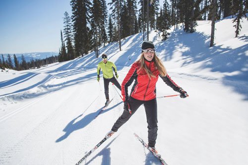 Puoi bruciare quasi 300 calorie con 30 minuti di sci di fondo.