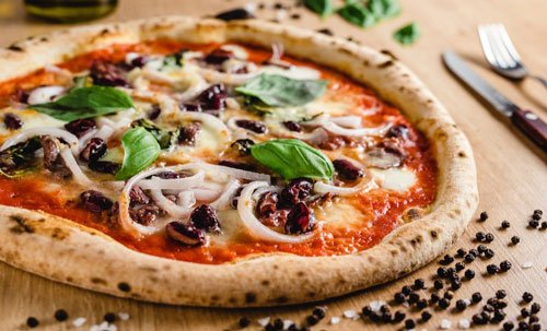 Calorie della Pizza: Lievitano con Condimenti e Ingredienti